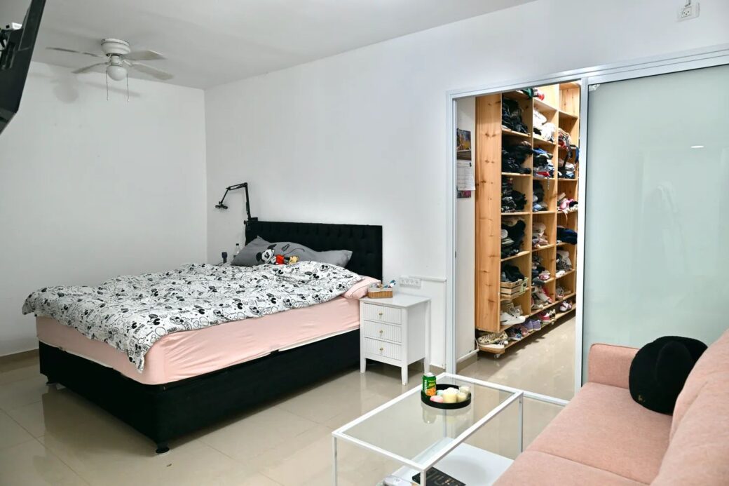 WhatsApp Image 2025-11-25 at 10.15.07 (2)