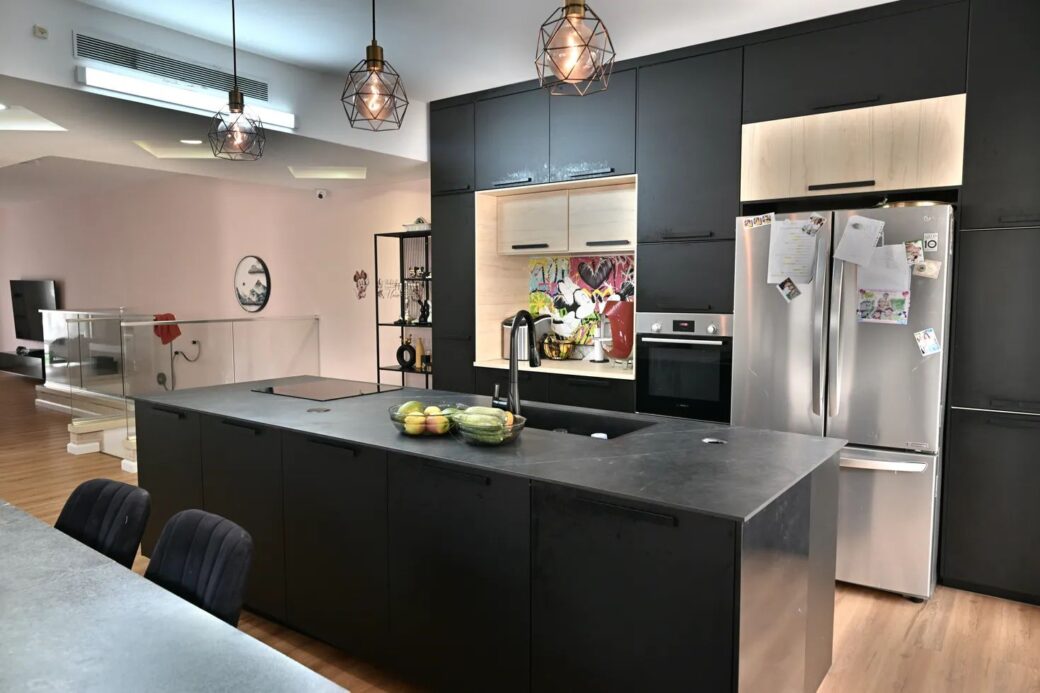 WhatsApp Image 2025-11-25 at 10.15.09 (2)