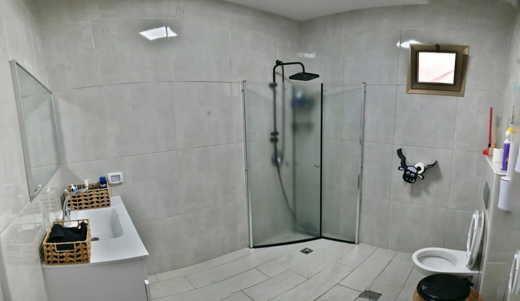 WhatsApp Image 2025-11-25 at 10.15.10