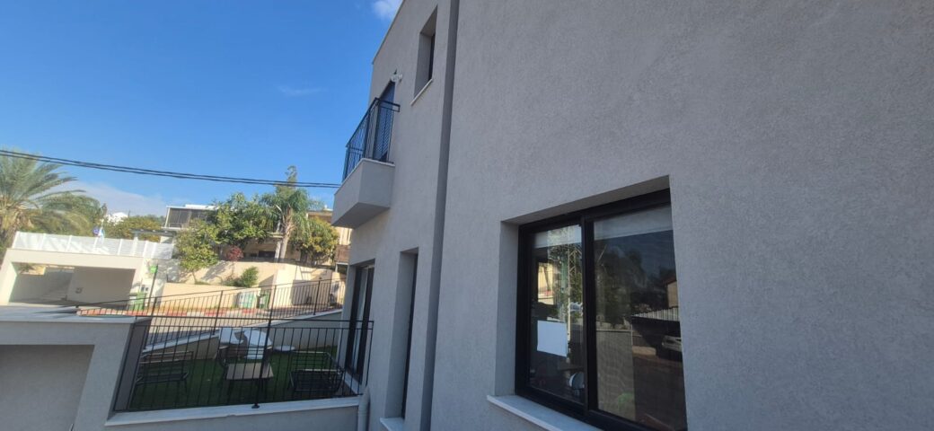 WhatsApp Image 2025-12-22 at 10.19.55 (1)