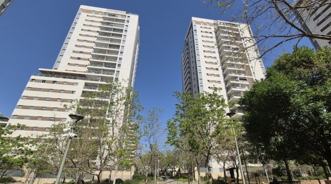 יוסי מור מומחה נדל״ן בראש העין