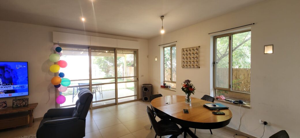 WhatsApp Image 2026-04-29 at 09.30.42 (2)